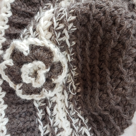 New 💯% Alpaca Hat. Extremely Soft - Picture 4 of 5